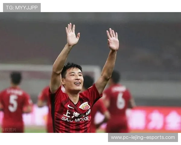 中国足球球星排名第一的人物是谁他的成就与影响力解析