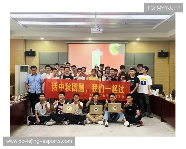 足球球星们送上元宵节祝福齐庆团圆时刻欢度传统节日快乐